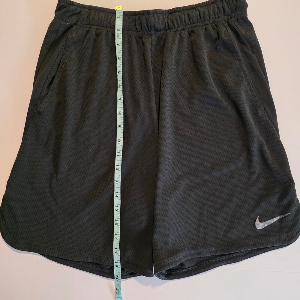 Nike Dri Fit Athletic Shorts Mens Medium Black Running Gym Training Shorts